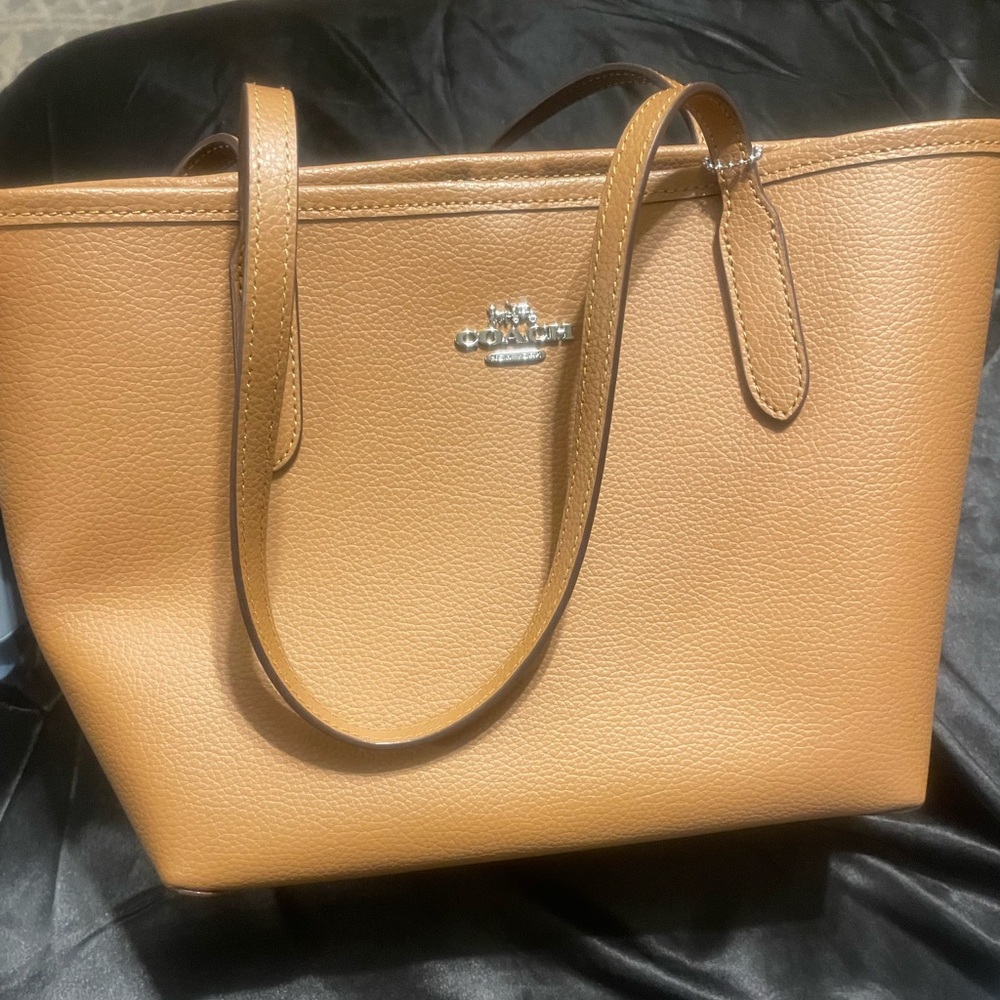 Coach Small City Tote
Brand New never used!